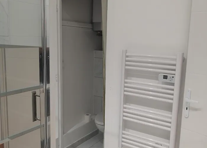 Apartment Mermoz -t3- Belle Vue - Billard-wifi-velo *